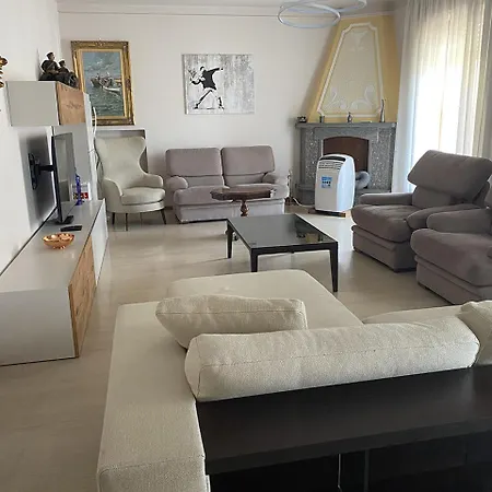 Villa Senagra Holidays *