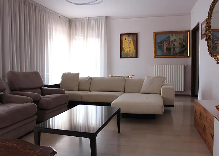 Senagra Holidays